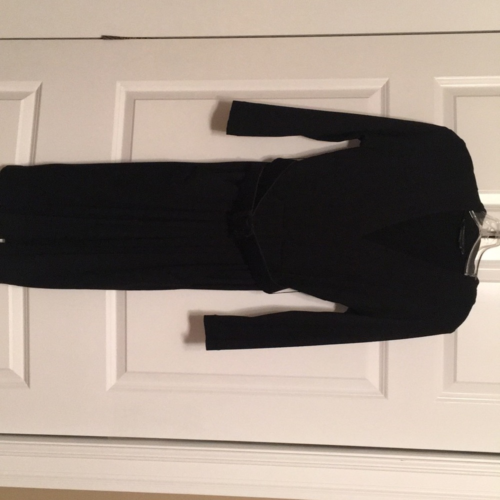 BCBG Max Azria vneck belted dress
